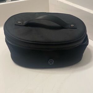 Lululemon Oval Top Toiletry Case
